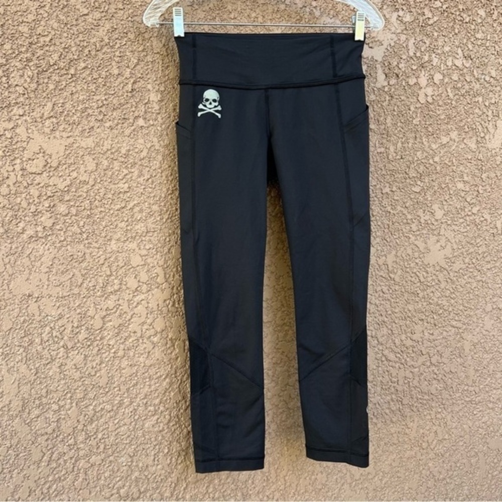 Lululemon x SOULCYCLE Leggings‎ Size 4 Black Pace Rival Crop w Skull Pockets